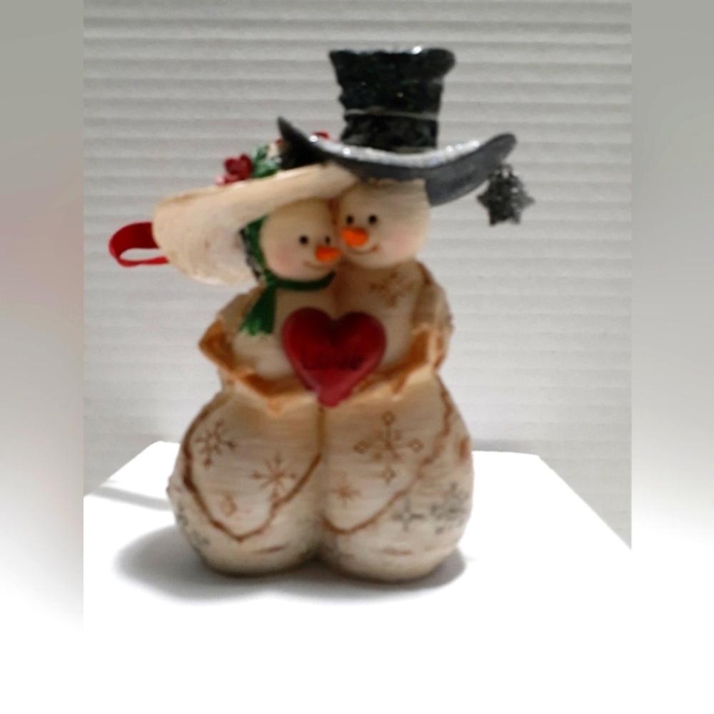 2007 Birch Heart Snowman "LOVE" Christmas Tree Ornament.